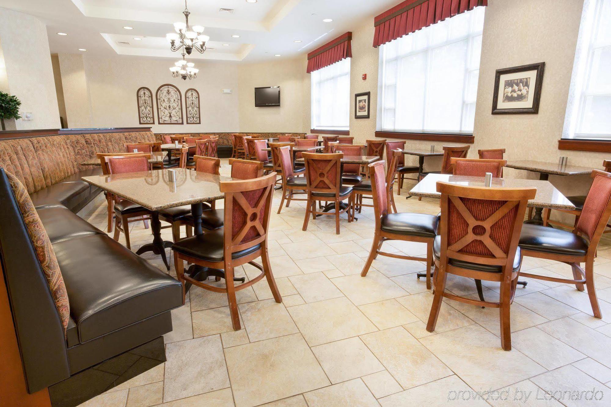 Drury Inn & Suites Baton Rouge Exterior photo