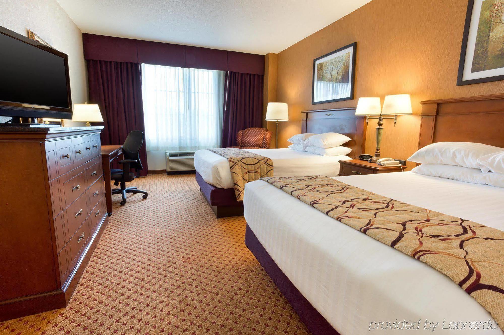 Drury Inn & Suites Baton Rouge Exterior photo