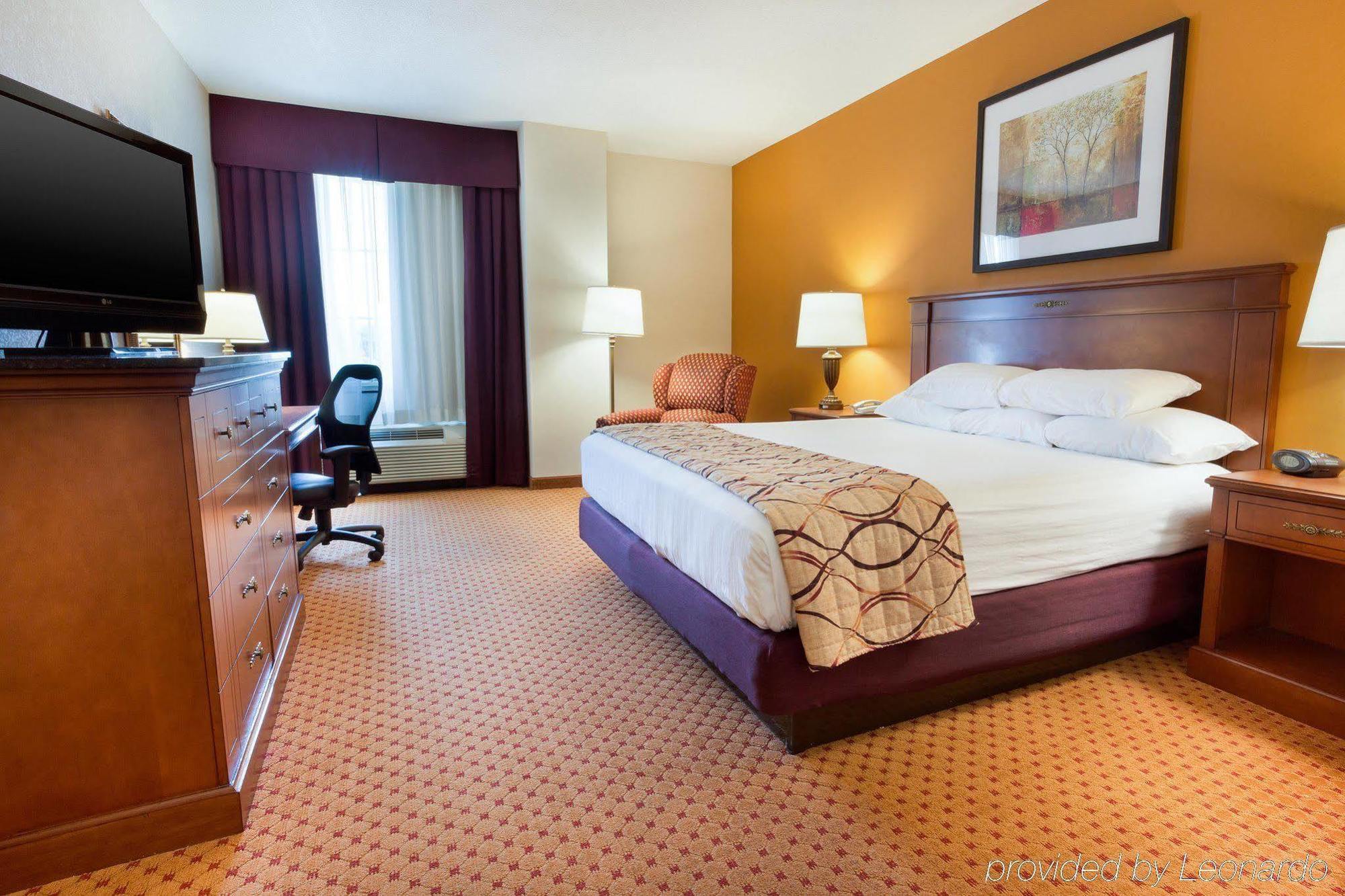 Drury Inn & Suites Baton Rouge Exterior photo